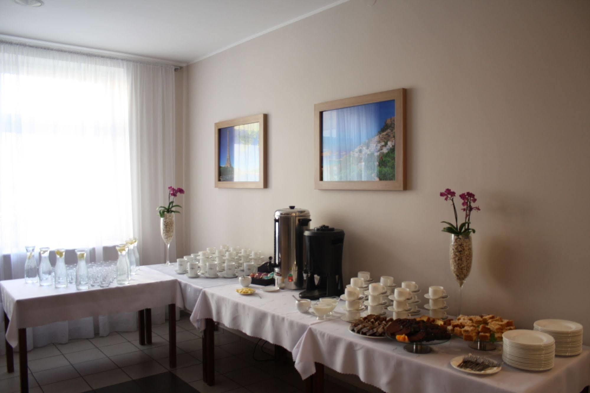 Hotel Dom Polonii Ostroda Luaran gambar